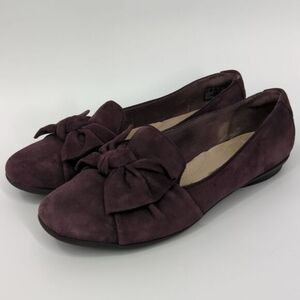 Collection by Clarks Gracelin Cushion Soft Purple Bow Flat Loafer Slip Ons 8M